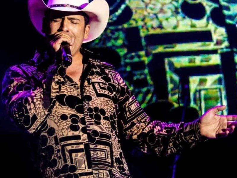 Cantante Bobby Pulido
