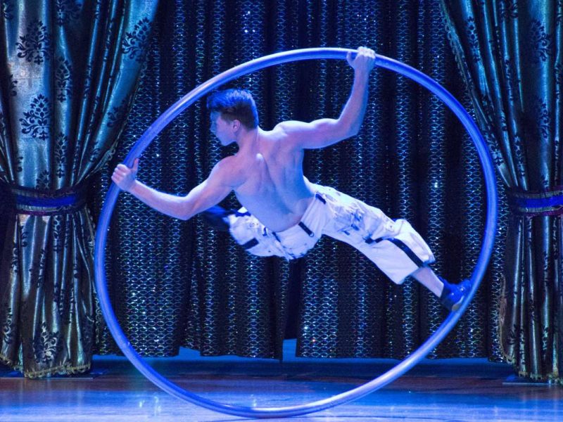 Cyr Wheel Show