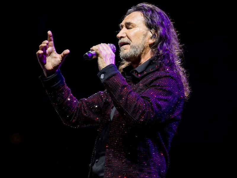 Marco Antonio Solís Cantante