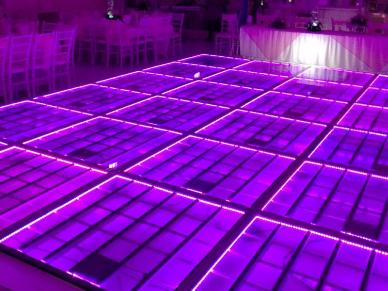 Renta de Pista De Cristal Iluminada