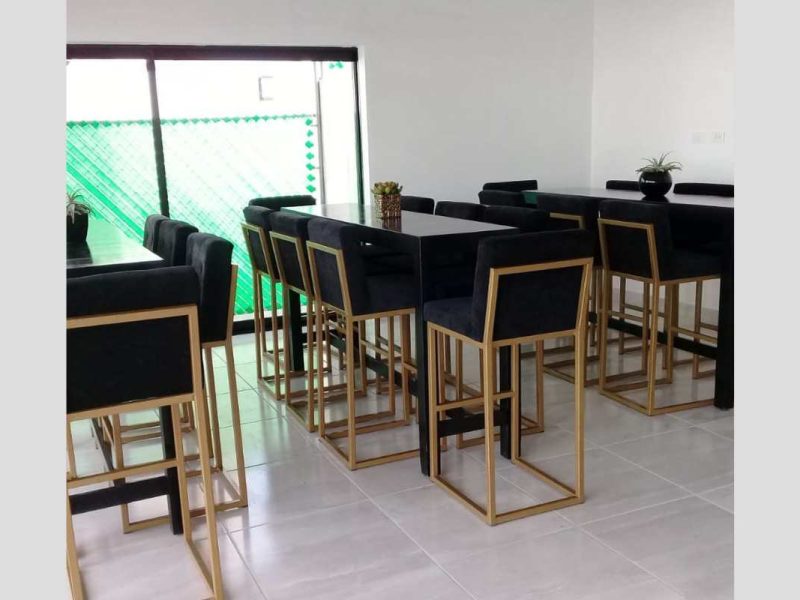 Renta de Banco Alto Negro Terciopelo