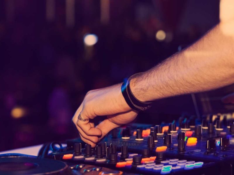 Renta Servicio de DJ