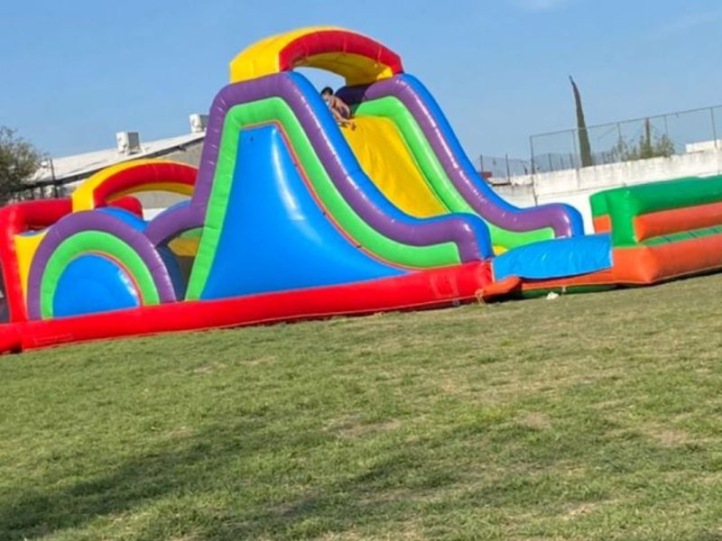 Renta de Inflable Acelerator