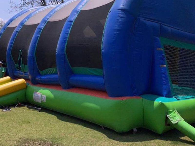 Renta de Inflable Cancha Techada