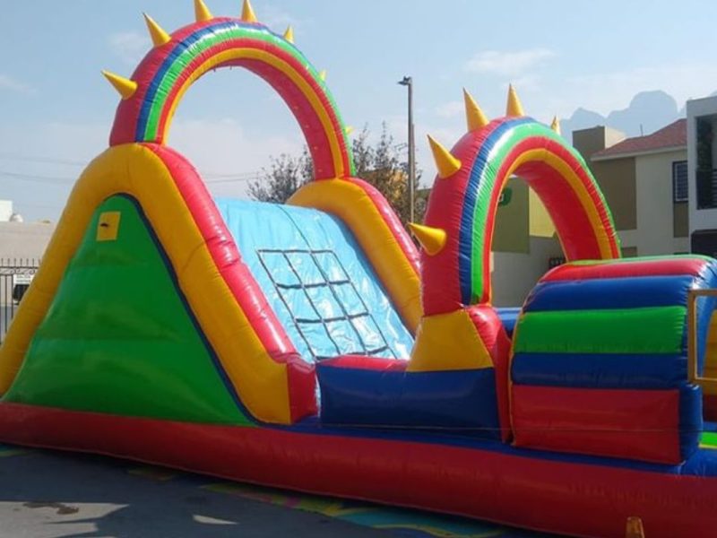 Renta de Inflable Obstáculos Cañones