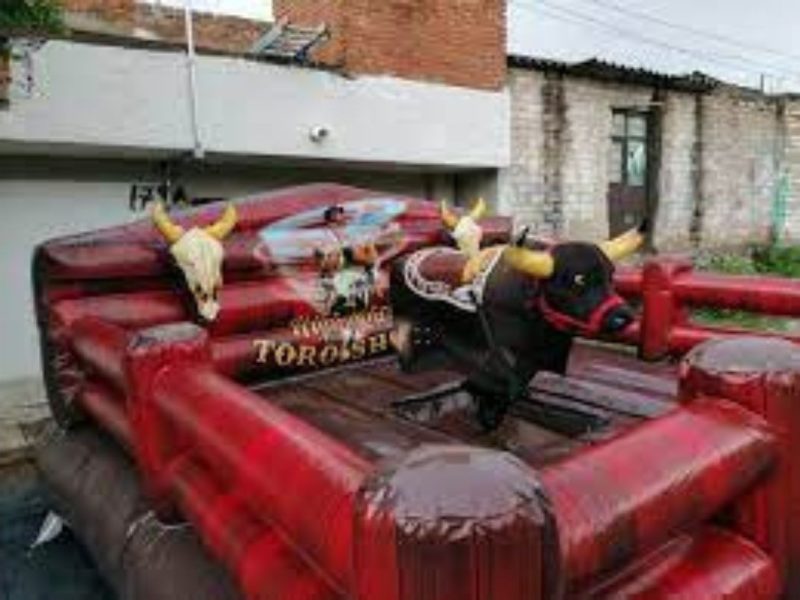 Renta de Toro Mecánico Xtremo