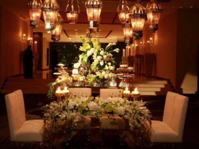 Renta de Sillas para Novios