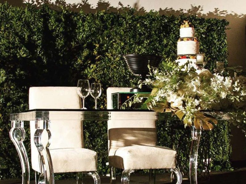 Renta de Sillas para Novios