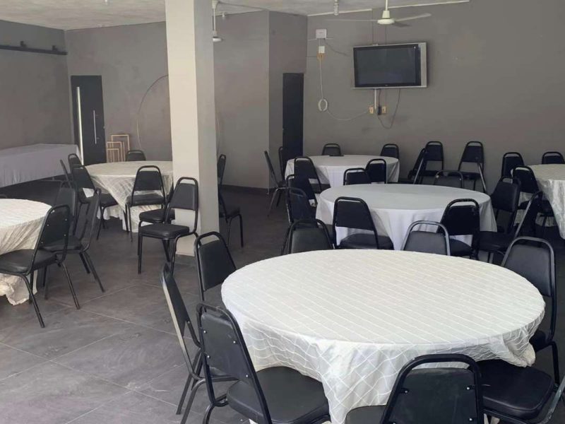 Anni Quinta-Salón