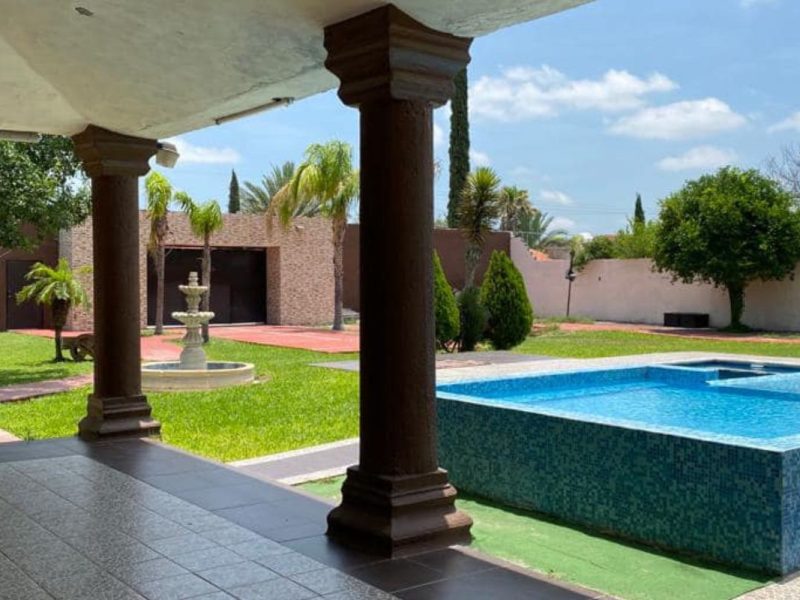 Quinta Esquivel