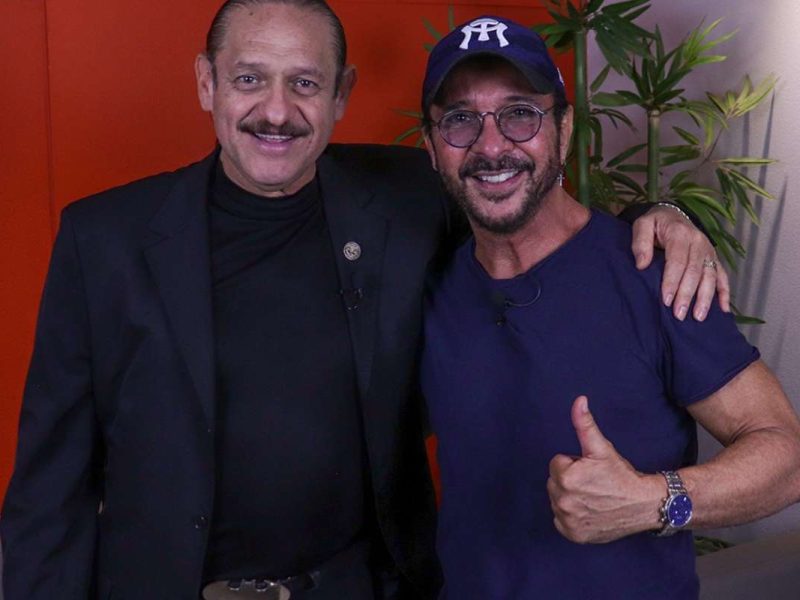 Oscar Burgos Show