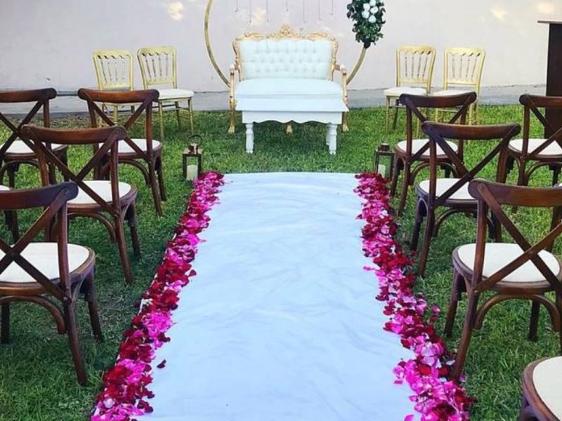 Alfombra color Blanca Renta de Mobiliario y Decoración