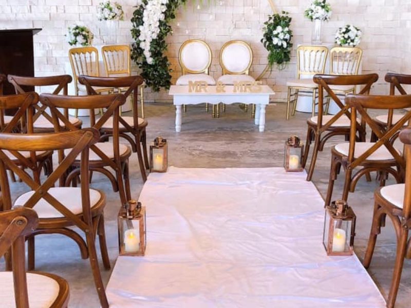 Quinques Color Cobre con Vela Renta de Mobiliario y Decoración