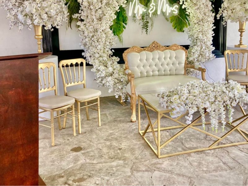 Atril para el Juez Civil Renta de Mobiliario y Decoración