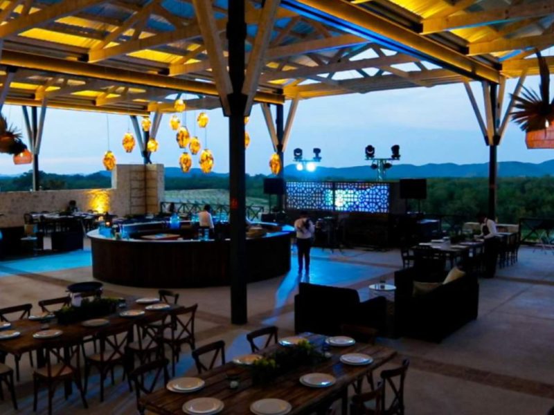 Parvada Salón De Eventos En Viñedo