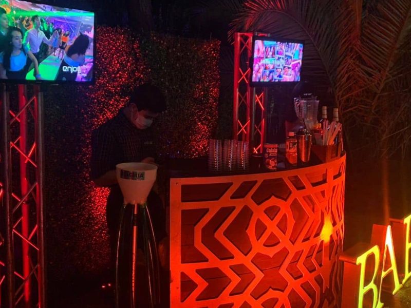 Barra De Bebidas Con Alcohol Ideal Para Bodas