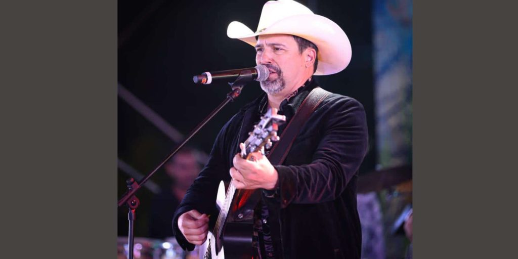 Cantante Bobby Pulido