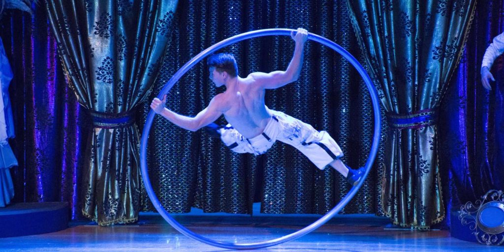 Cyr Wheel Show