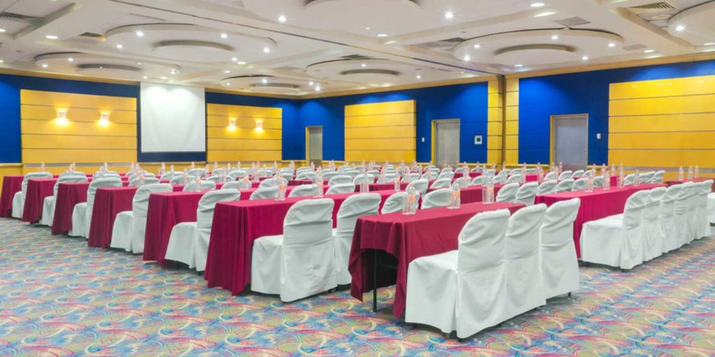 Holiday Inn Parque Fundidora