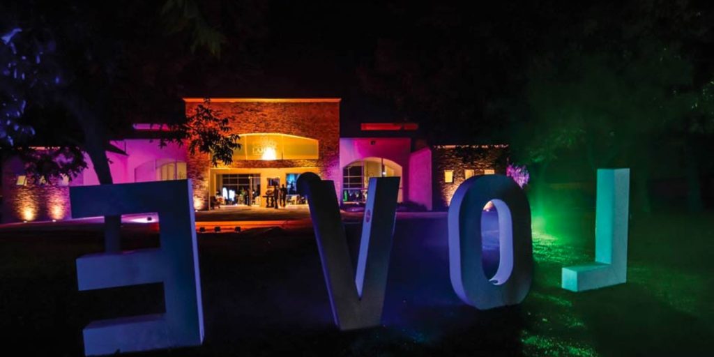 Renta de Letras Gigantes Decorativas