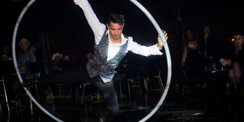 Show de Acrobacias "Jazz Contempo"