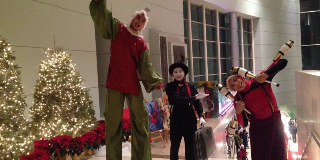 Show Santa, Grinch y Duendes