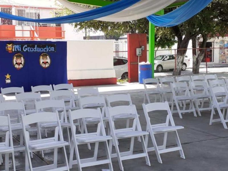 Renta de Mesas (Incluyen 10 Sillas Banqueteras o Avant Garde y Mantel)
