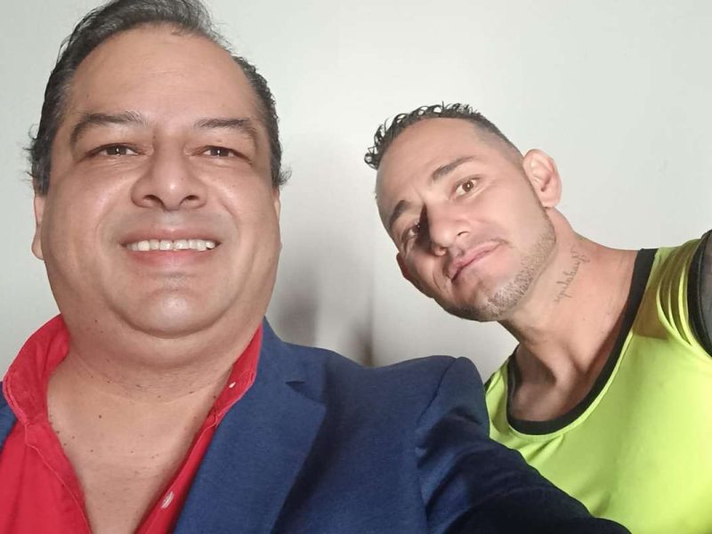 Alex Saldaña Comediante