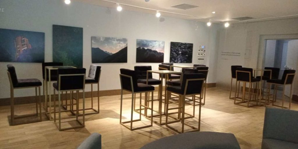 Renta de Banco Alto Negro Terciopelo