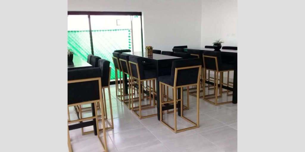 Renta de Banco Alto Negro Terciopelo