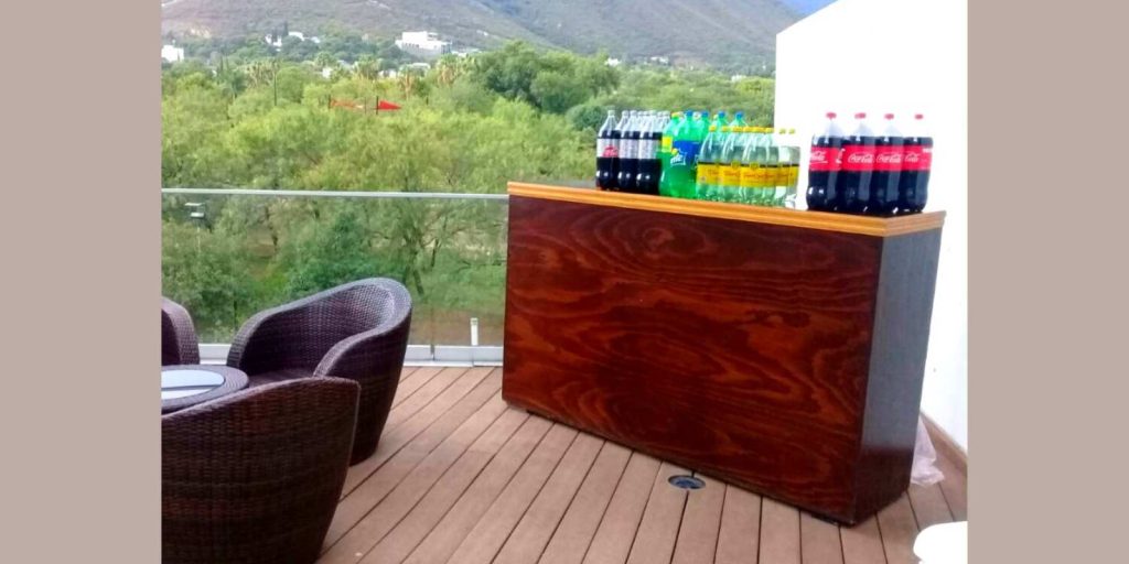 Renta Barra de Bar Madera