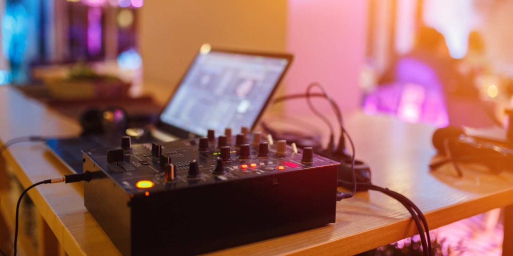 Renta Servicio de DJ