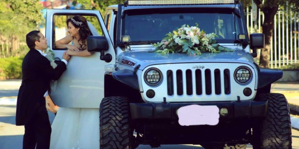 Renta de Jeep Para Bodas y XV años
