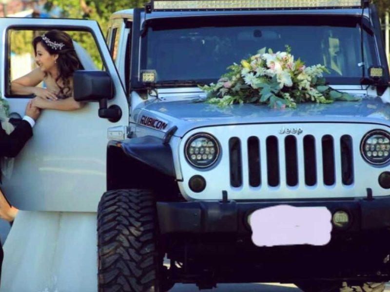 Renta de Jeep Para Bodas y XV años