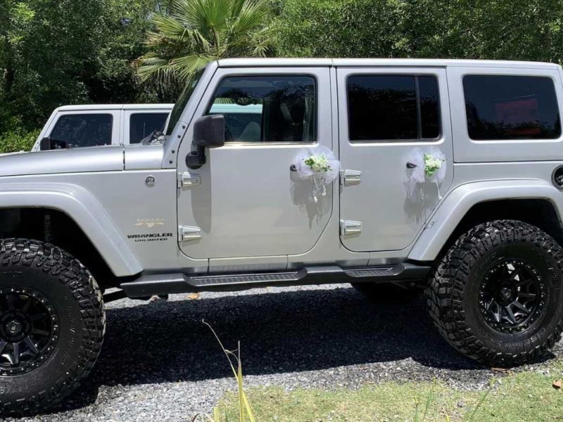 Renta de Jeep Para Bodas y XV años