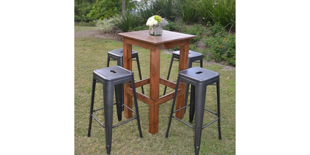 Renta Juego de Mesas y Sillas Altas Color Negro