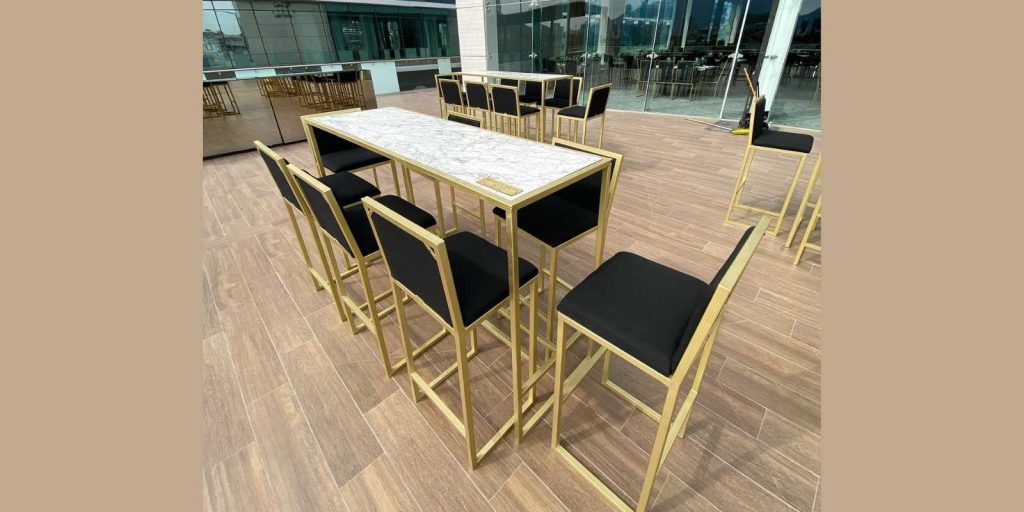 Renta Mesa Alta Rectangular Mármol Blanco/Negro