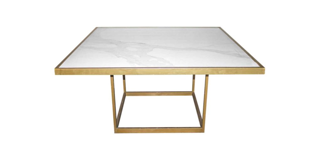 Renta Mesa de Mármol Blanca