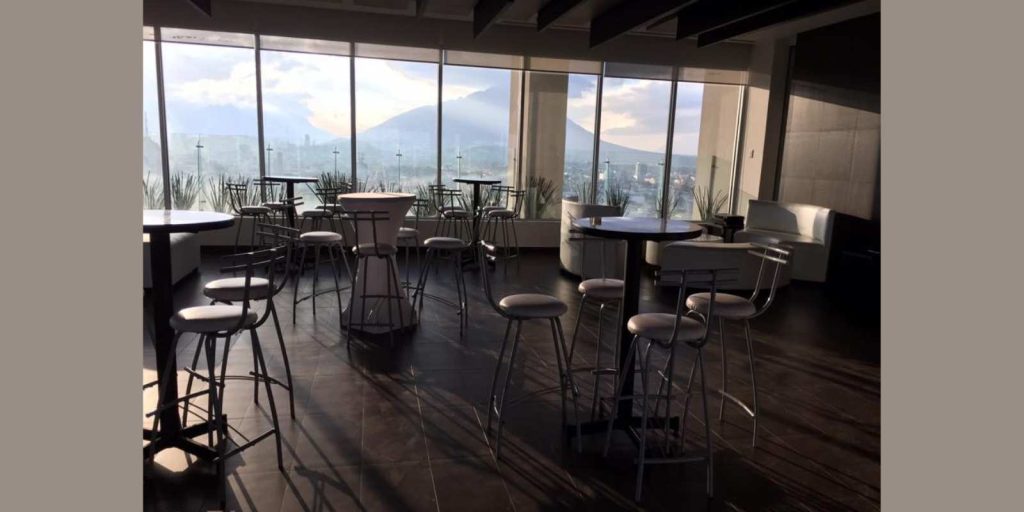 Renta de Mesa Alta Tipo Bar