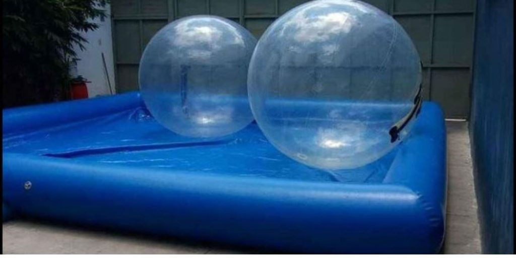Renta de 2 Esferas Acuáticas