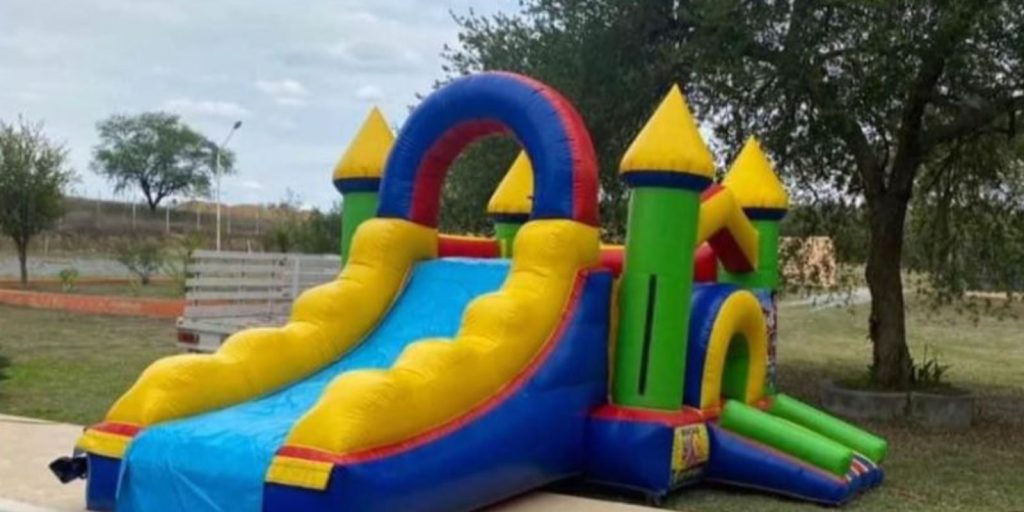 Renta de Castillo Inflable seco o acuático