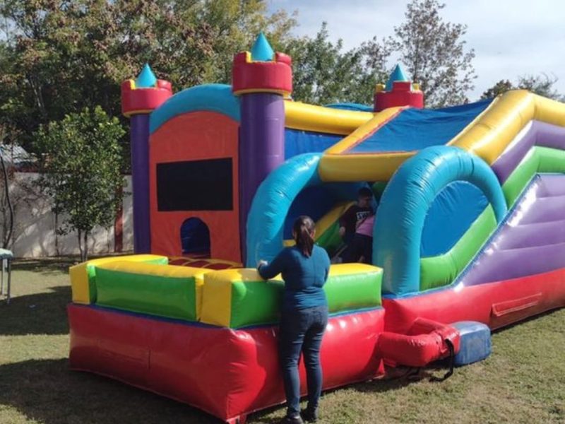 Renta de Inflable American Combo Seco y Acuático