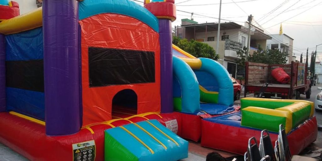 Renta de Inflable American Combo Seco y Acuático