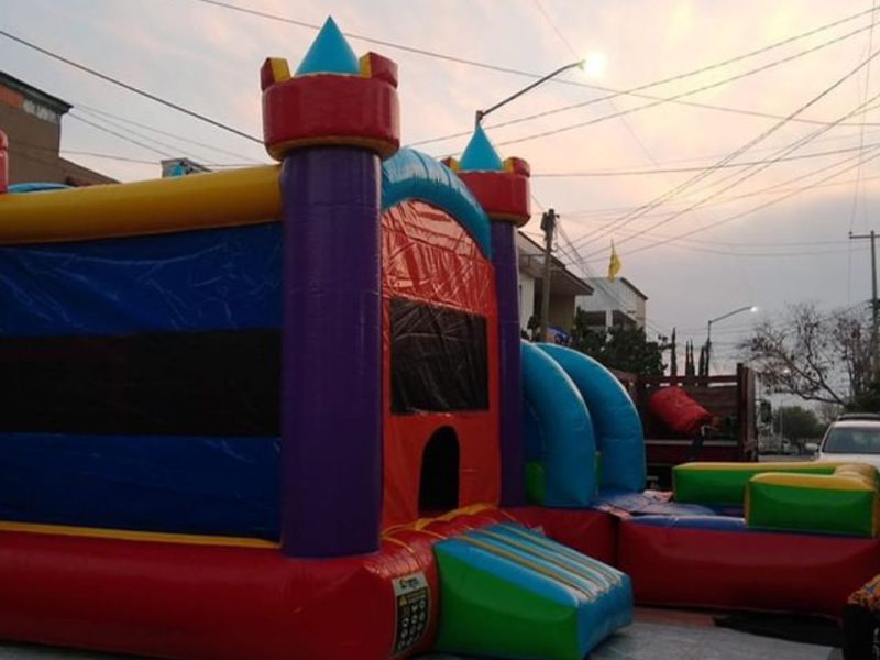Renta de Inflable American Combo Seco y Acuático