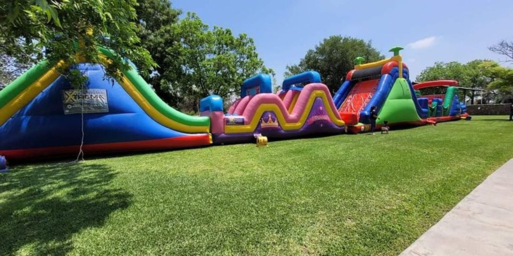 Renta de Inflable Doble Xtreme Challenger