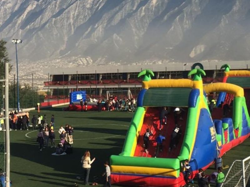 Renta de Inflable Doble Xtreme Challenger