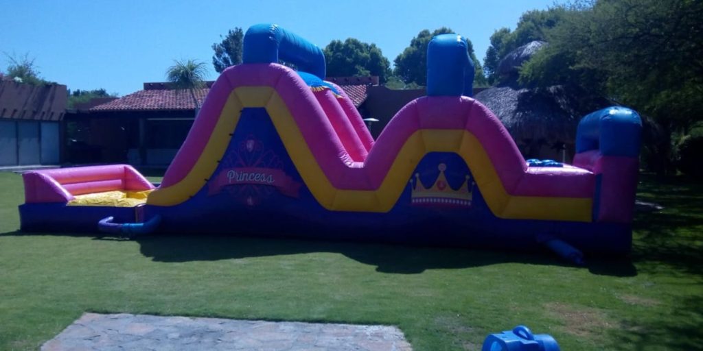 Renta de Inflable Dinámico rosa