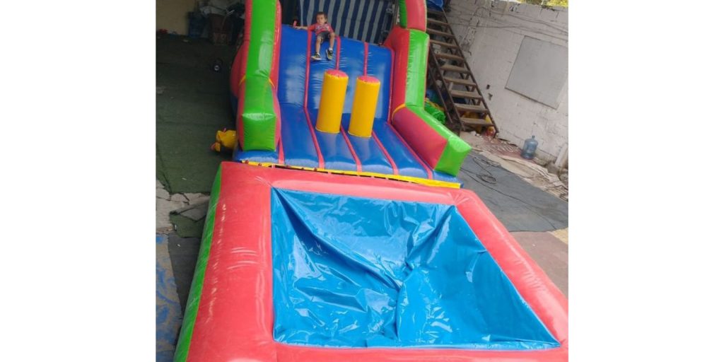 Renta de Inflable Escalador con alberca