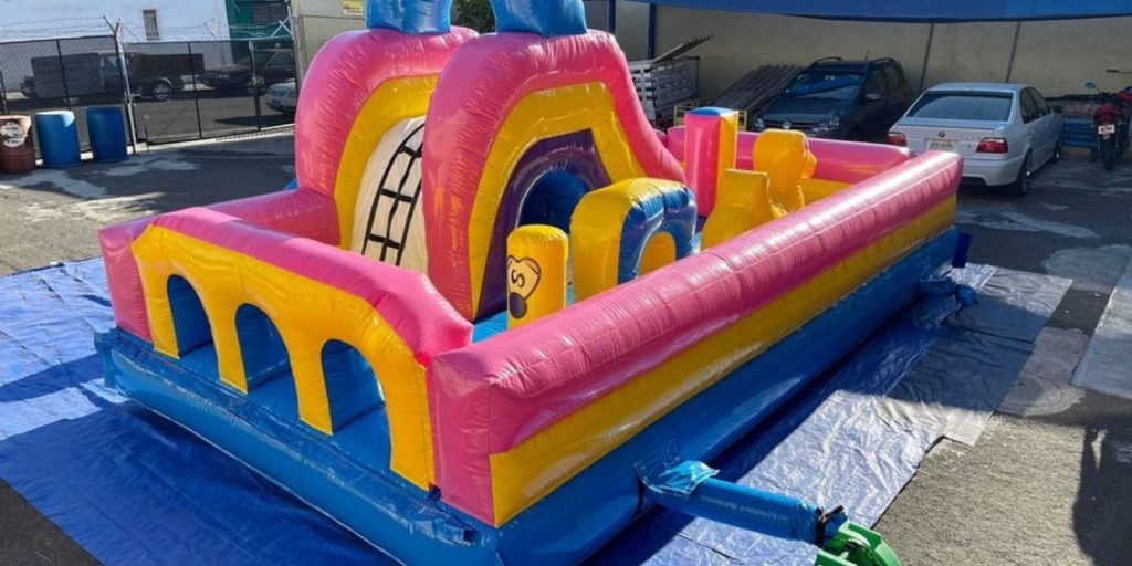 Renta de Inflable Túnel con Obstáculos Mix