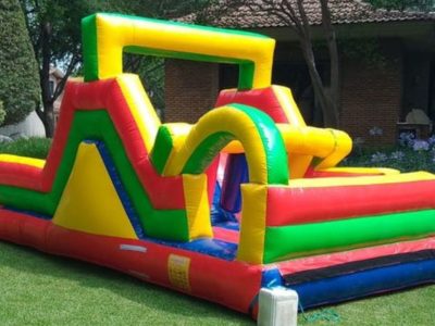 Renta de Inflable Obstáculos 7 mts